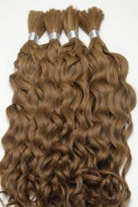 Naturbraunes gewelltes Echthaar, Farbe 06, 60cm, 50 Strähnen